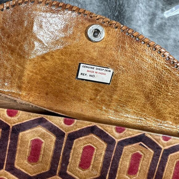 Vtg Tooled Leather boho hippie geometric Embossed Clutch Wallet Purse Handmade - Picture 6 of 7